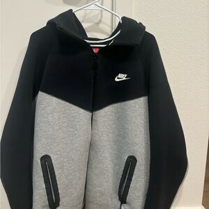 Nike Black and Light Gray Colorblock Full-Zip Hoodie